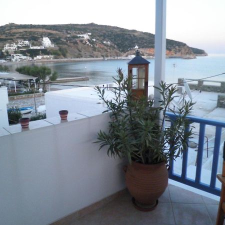Pension Moschoula Platis Gialos  Екстер'єр фото