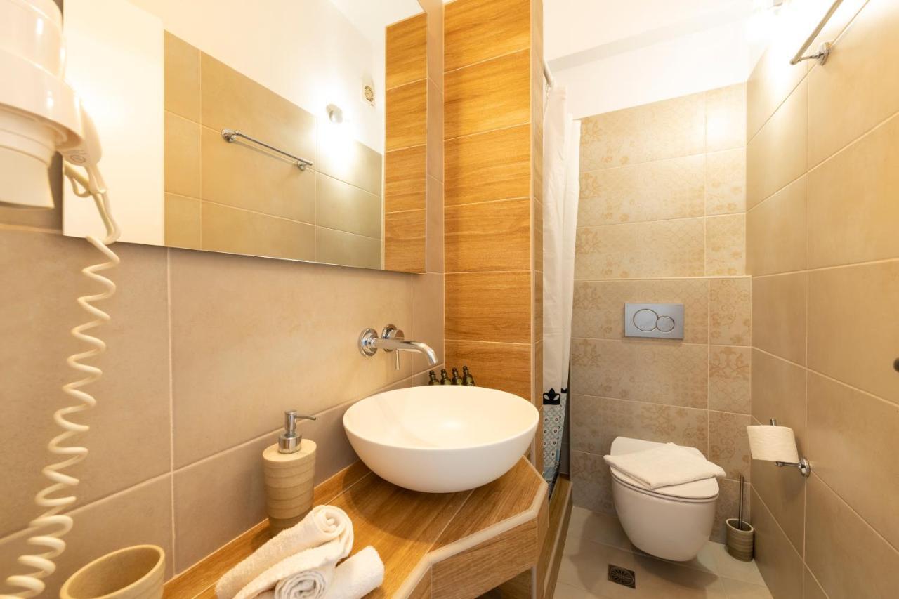Pension Moschoula Platis Gialos  Екстер'єр фото