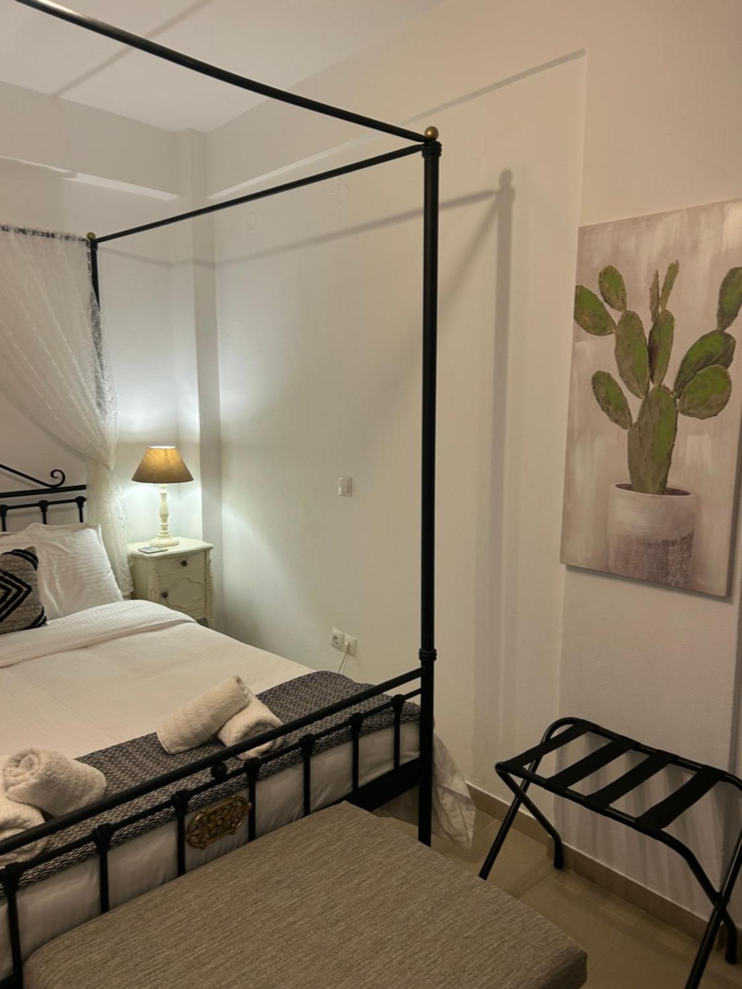 Pension Moschoula Platis Gialos  Екстер'єр фото