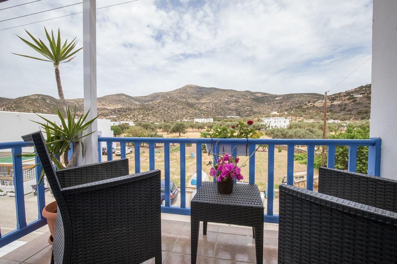 Pension Moschoula Platis Gialos  Екстер'єр фото